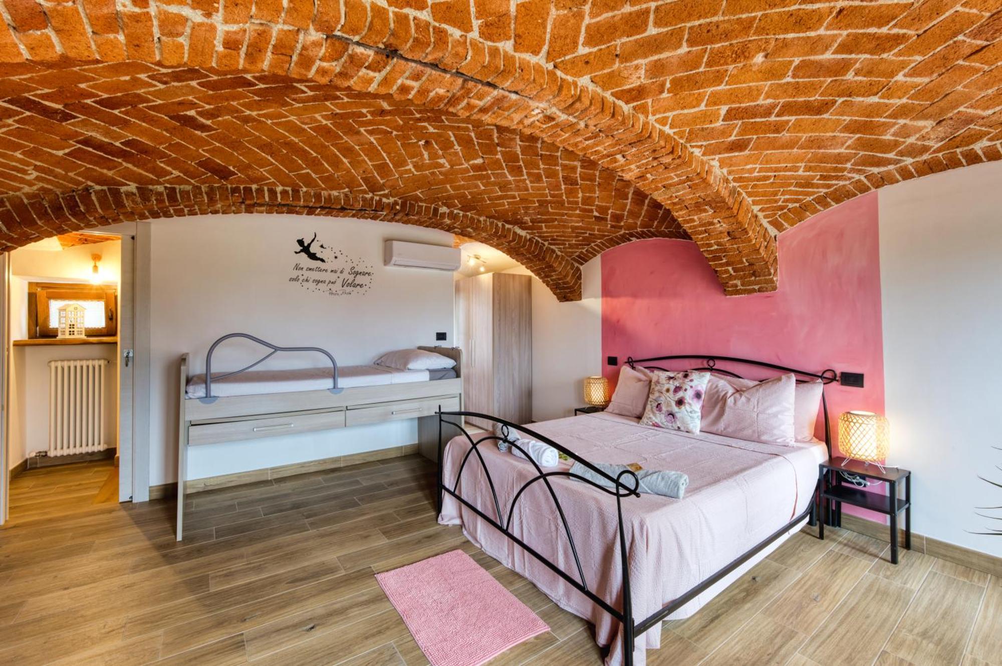 La Cantina Rent Rooms Aglie Экстерьер фото