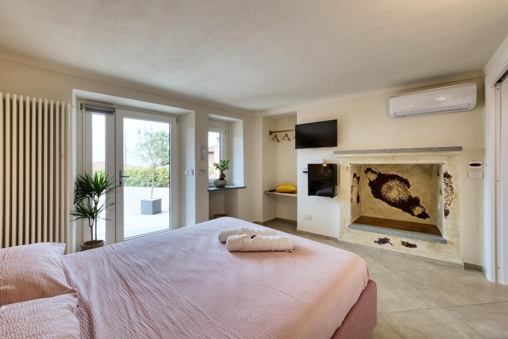 La Cantina Rent Rooms Aglie Экстерьер фото